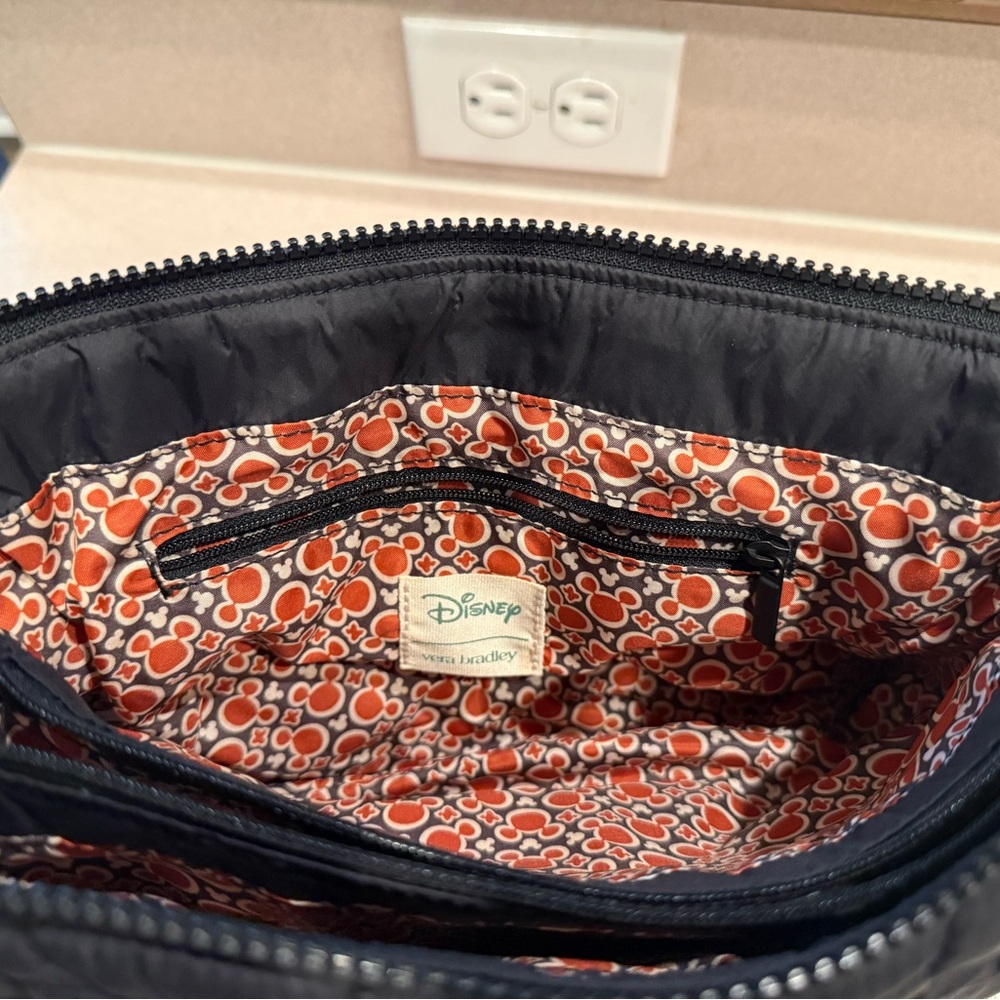 Vera Bradley Disneys Foxbury Crossbody in Moonless Night Featherweight - Picture 3 of 6